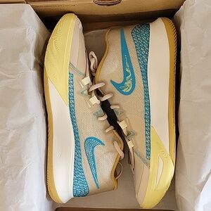 Nike Kyrie Flytrap 6 size 10